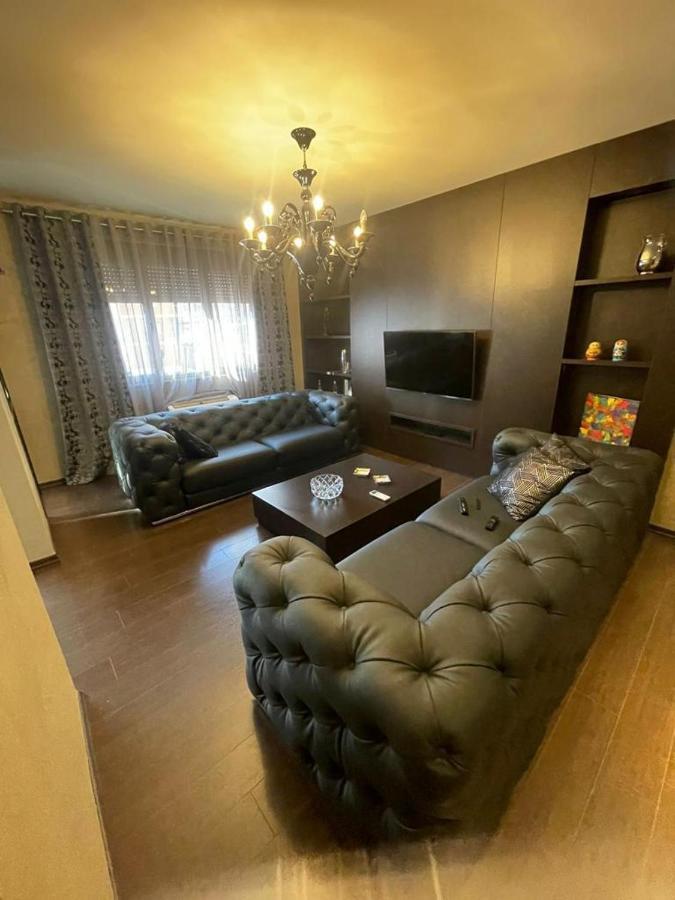 Luxury Apartment City Centre Tirana Exteriér fotografie