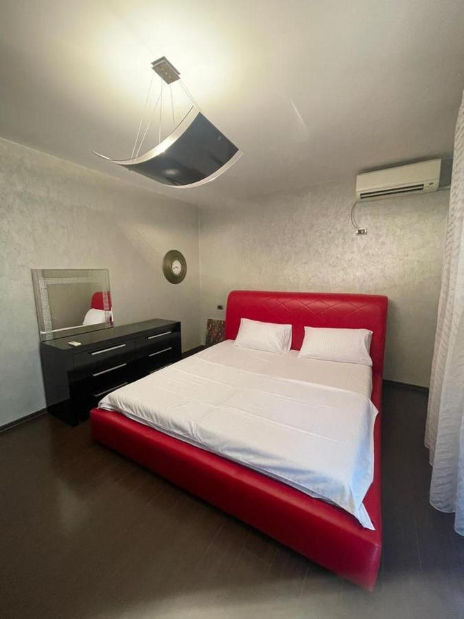 Luxury Apartment City Centre Tirana Exteriér fotografie
